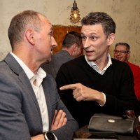 Izborni stožer predsjedničkog kandidata Mire Bulja u kafiću Saloon