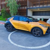 Toyota C-HR 2.0HEV 5D E-CVT Premiere