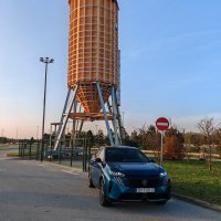 Peugeot E-3008 GT 210 e-EAT Standard range 73 kWh