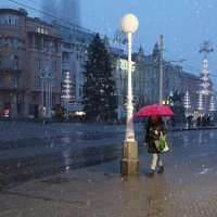 Snijeg od jutra pada u Zagrebu