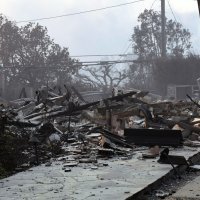 Izgorjela kuća Milesa Tellera