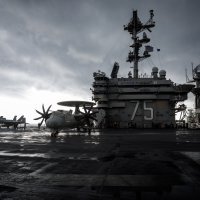 Nosač aviona USS Harry S. Truman u posjeti splitskoj luci 2022.