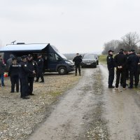 Davor Božinović u obilasku najduže riječne granice s BiH