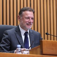 Sabor raspravlja o prijenosu vlasništva nekretnina na sindikate