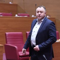 Sabor raspravlja o prijenosu vlasništva nekretnina na sindikate