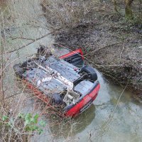 Karlovac: U slijetanju automobila smrtno stradala jedna osoba