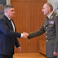 Milanović s generalima