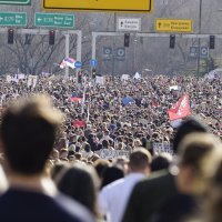 15 minuta tišine na blokadi u Beogradu za poginule u Novom Sadu
