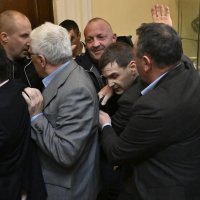 Tučnjava u srbijanskoj skupštini