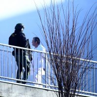 Policija s dugim cijevima ispred KBC Sestre milosrdnice