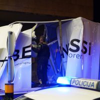 Kamion se zabio u stepenice Gradskog poglavarstva u Zagrebu