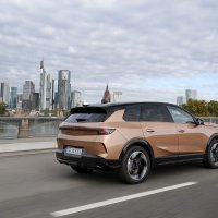 Opel Grandland, Frontera i Mokka