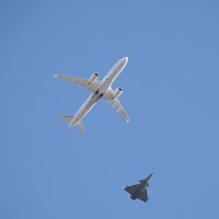 Zagreb: Prelet aviona Croatia airlinesa u pratnji Rafala HRZ-a