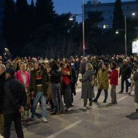 Podgorica: Neformalna grupa studenata "Kamo Sutra" je pozvala građane na blokadu mosta Blaža Jovanovića zbog zločina na Cetinju