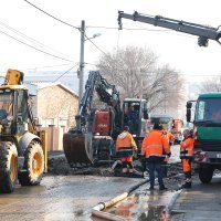 Pukla cijev u Žajinoj ulici
