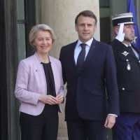 Ursula von der Leyen i Emmanuel Macron