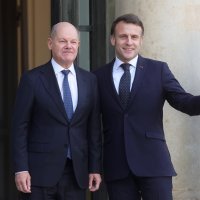 Olaf Scholz i Emmanuel Macron