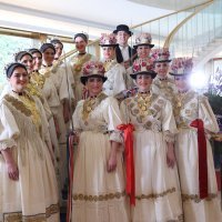 Cvjetni aranžmani od perunika na inauguraciji