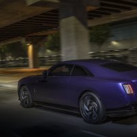 Rolls-Royce Black Badge Spectre