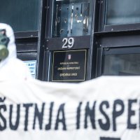 Performans Zelene akcije pod nazivom Pravda za Vrginmost u Zagrebu