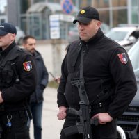 Policija na ispred suda BiH u Sarajevu