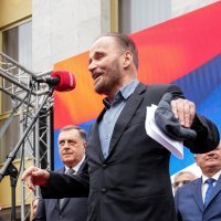 Anto Nobilo na skupu Milorada Dodika