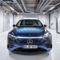 Mercedes krenuo s testiranjima čvrstih baterija