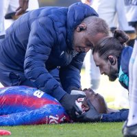 Crystal Palace - Millwall, 1.3.2025. kopačkom u glavu