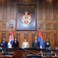 Kaos u skupštini Srbije