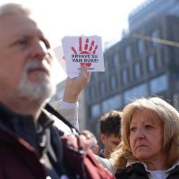 Prosvjed ispred skupštine Srbije