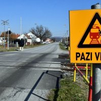 Zapolje: Žena i dijete smrtno stradali u naletu vlaka
