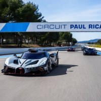 BUGATTI Feel The Track