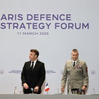 Obrambeni forum u Parizu