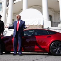 Donald Trump - Tesla