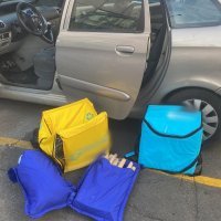 Beograd: Policija u automobilu pronašla veću količinu molotovljevih koktela, palice, fantomke i zaštitne rukavice