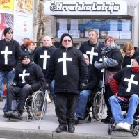 Branitelji u prosvjednoj šetnji ''Jedan križ za jedan život'' (3)