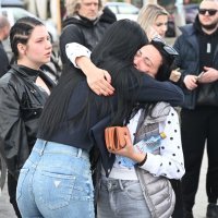 Građani odaju počast poginulima u Kočanima