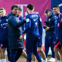 Prvi trening hrvatske nogometne reprezentacije pred ogled s Francuzima