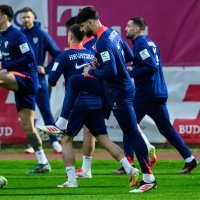 Prvi trening hrvatske nogometne reprezentacije pred ogled s Francuzima