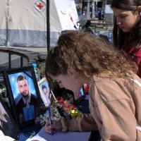 Pripreme za sahranu žrtava iz Kočana