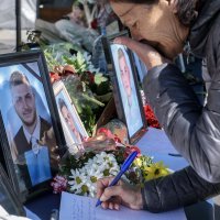 Pripreme za sahranu žrtava iz Kočana