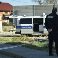 Nalet vlaka na automobil kod Dugog Sela