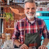 Hrvoje, Brak na prvu