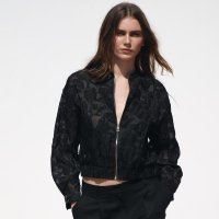 Bomber jakna iz Zare