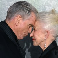 Pierce Brosnan i Helen Mirren