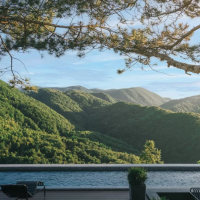 Elysium House, Luva Villas