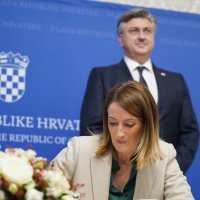 Andrej Plenković i Roberta Metsola