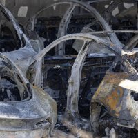Tesla - zapaljeni automobili u Rimu