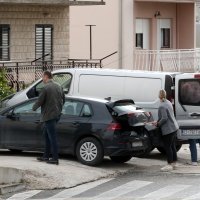 USKOK priveo Ivana Lesandrića zbog bespravne gradnje kuće u Katunima