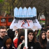 U Nišu obilježeno pet mjeseci od pada nastrešnice u Novom Sadu